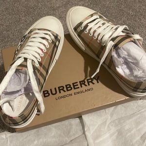 Burberry Larkhall Vintage check canvas sneakers